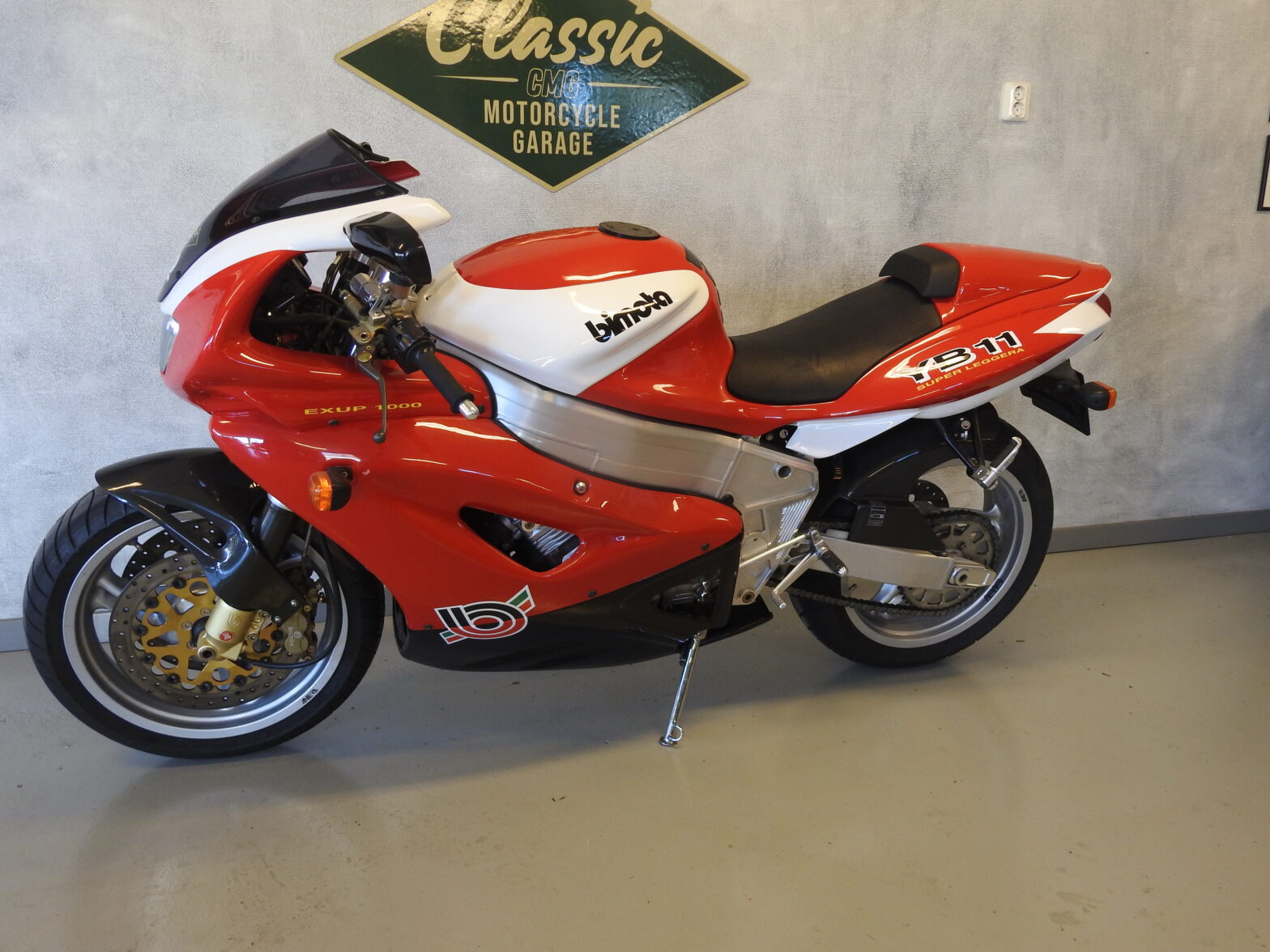 Bimota YB 11  1997